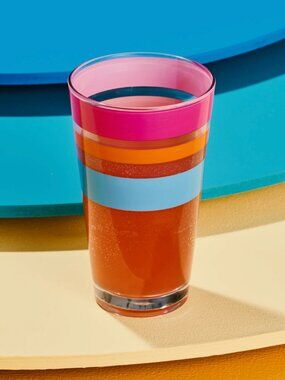 Love Island Official Picnic Glass (2)